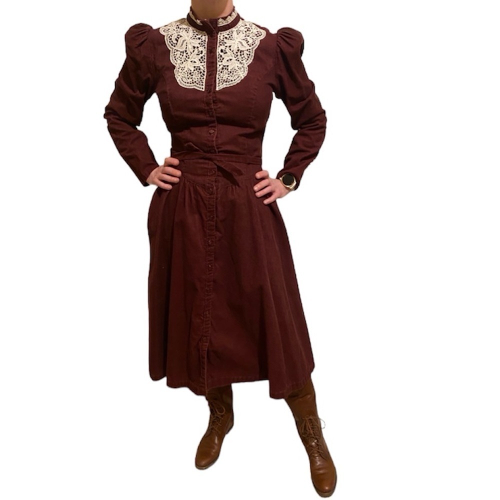 Gunne Sax Vintage 70s Burgundy Corduroy Dress Size 9
